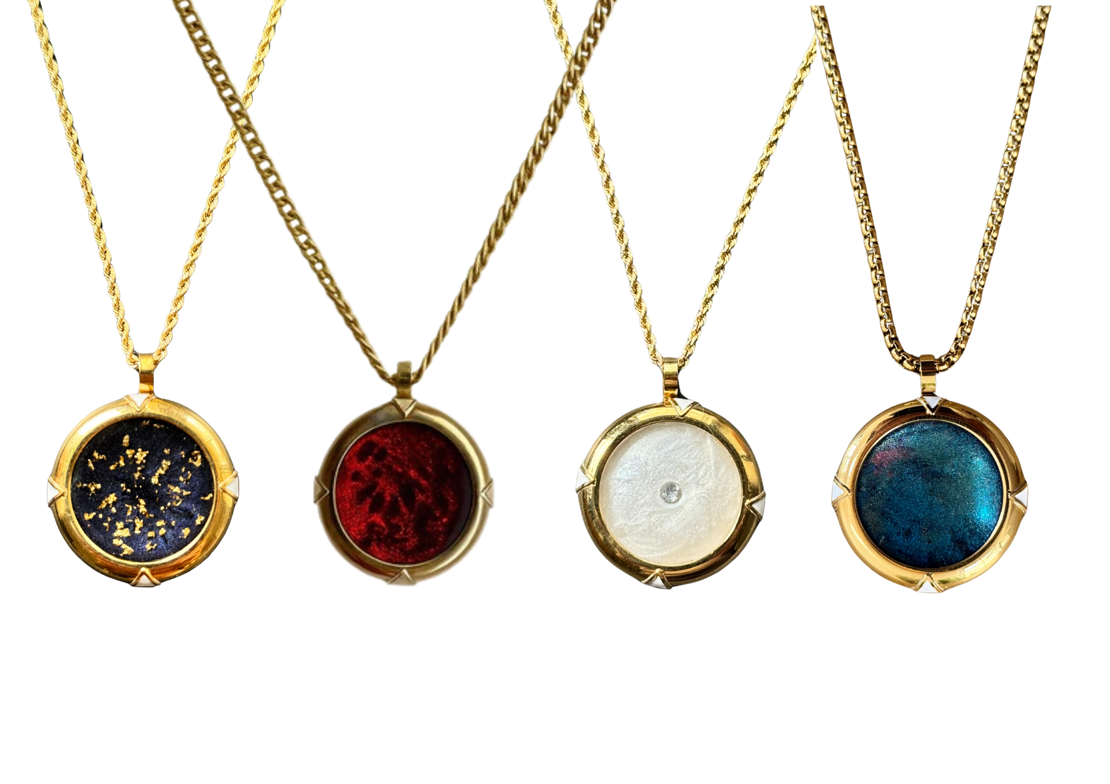 4_pendant.png